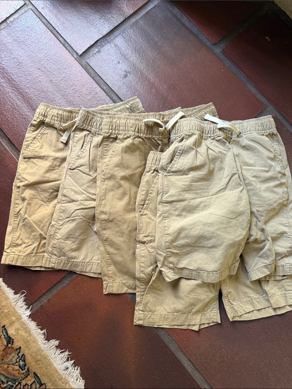 Children’s place kids  Drawstring Elastic Waist Khaki-Style Shorts 10y